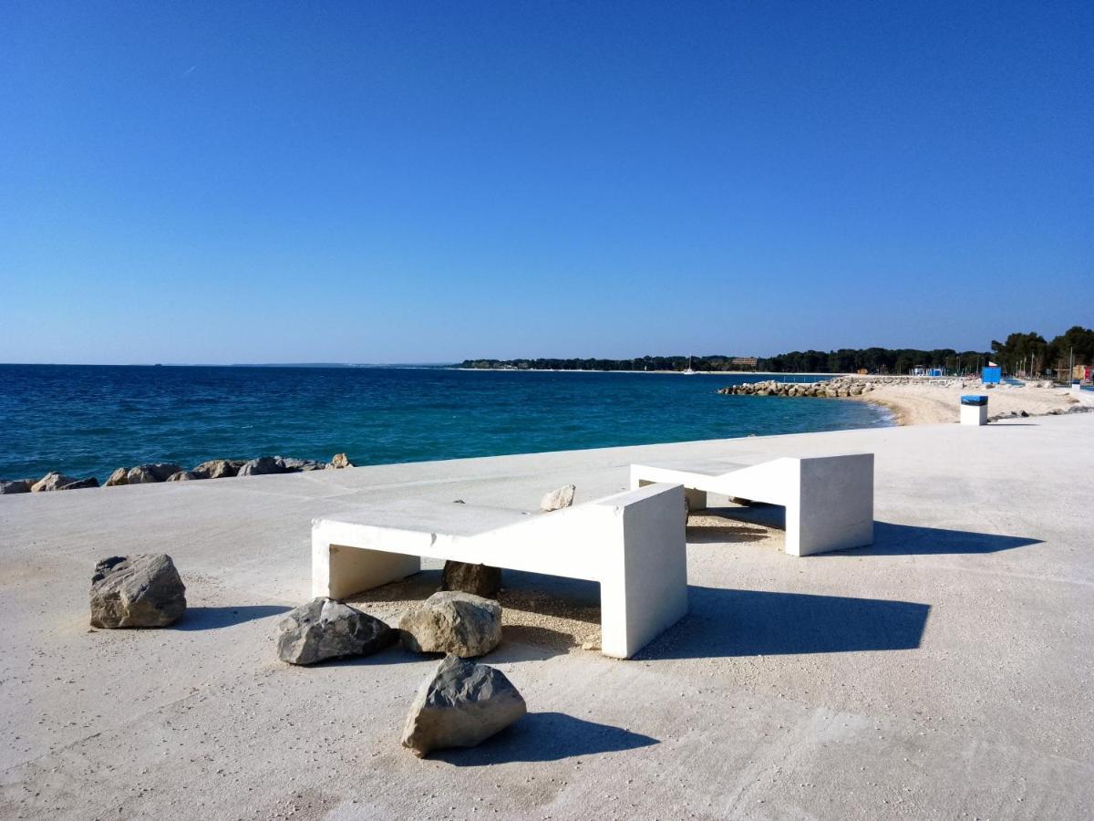 Abelia Sea View Apartment Póla Kültér fotó